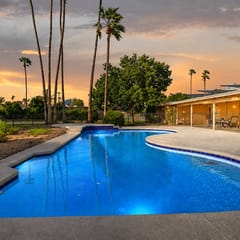 Scottsdale Oasis: 4bd | 3bth