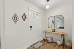 Bright & Modern 2BR/1BA – Sun City Escape - Image 5
