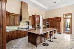 7BR+ Bonus Room Phoenician Mansion w/ Hot Tub&Pool-Heat Avail! - Image 5