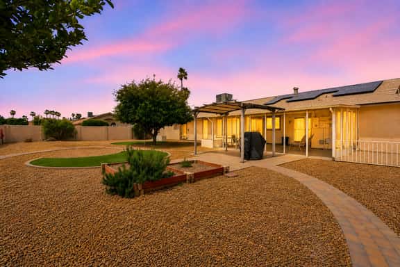 Tranquil Sun City West 2BR | 55+ Community Pool - Image 1