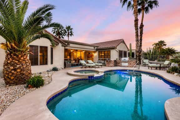 6 Palms at Sun City Grand - Pool and Spa! - Image 1