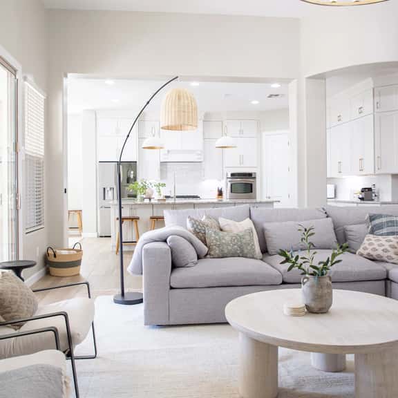 Luxe Haven: 5bd | 4.5bth - Image 1