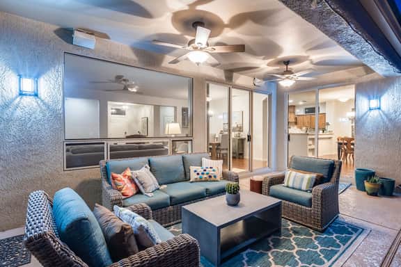 6 Palms at Sun City Grand - Pool and Spa! - Image 3