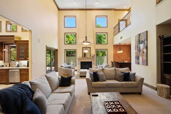 7BR+ Bonus Room Phoenician Mansion w/ Hot Tub&Pool-Heat Avail! - Image 4