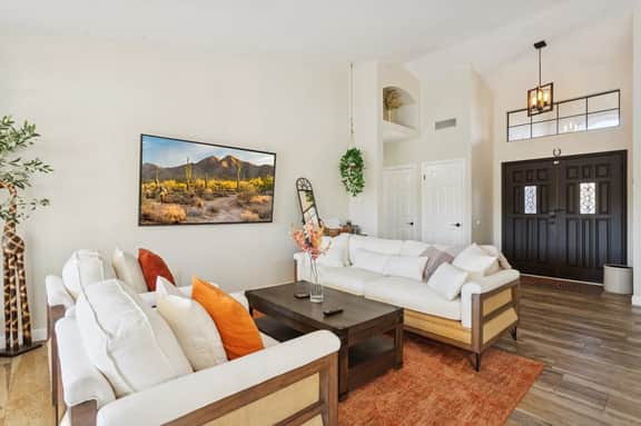 Lakefront Oasis w/ Pool & Hot Tub · Garden Lakes | 3 Bed 2 Bath - Image 5