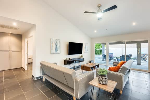 Meadow Hill ¡ Dynamic Modern Home in N S - Image 4