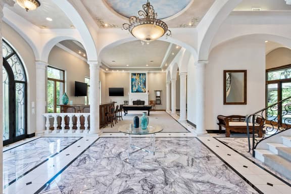 7BR+ Bonus Room Phoenician Mansion w/ Hot Tub&Pool-Heat Avail! - Image 1
