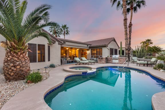 6 Palms at Sun City Grand - Pool and Spa! - Image 1